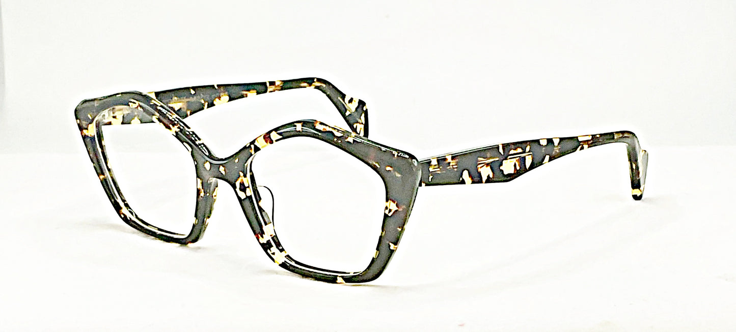 Roger Henley Custom Made M802