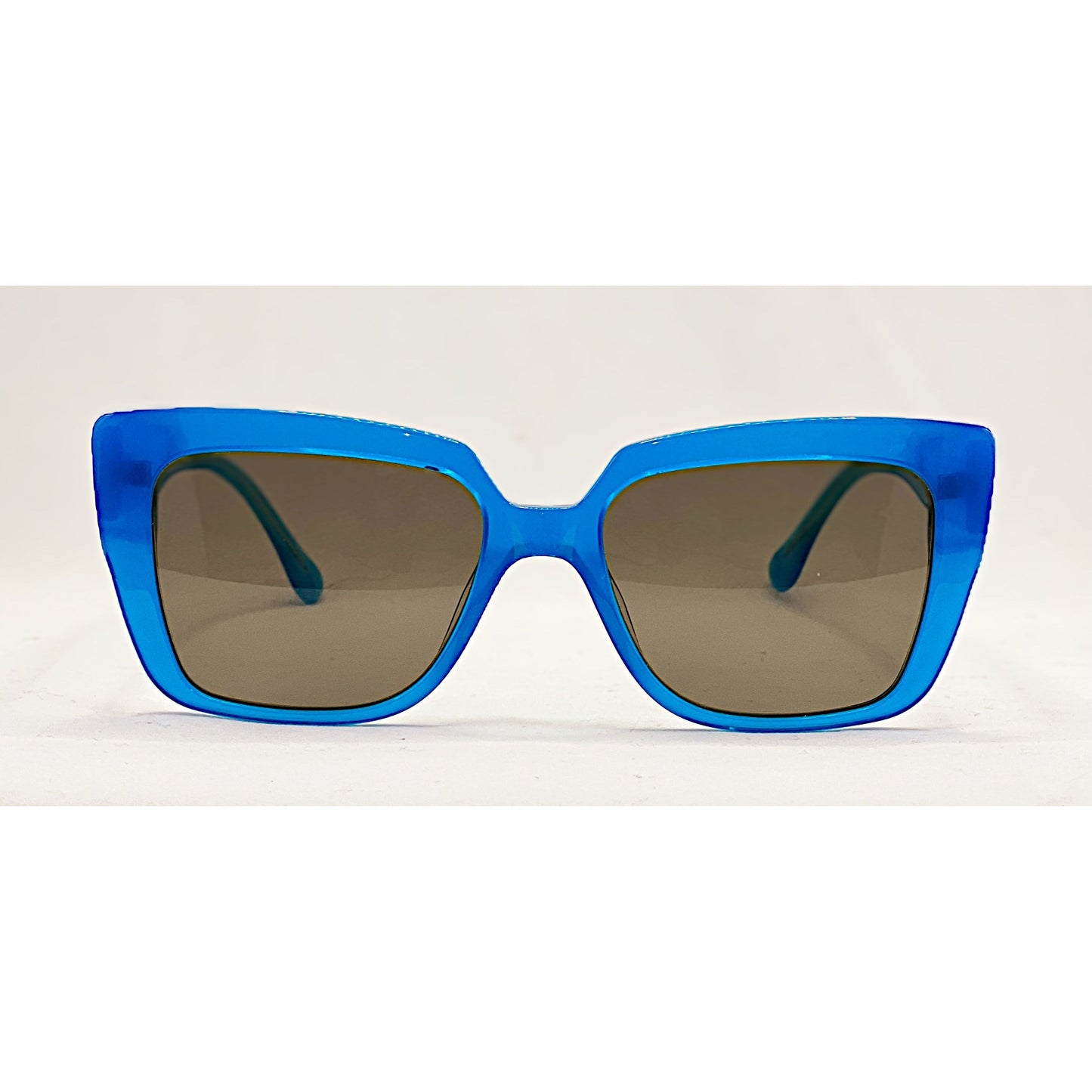 The Elusive Miss Lou Sunglasses The Runway Ocean Blue