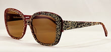 Load image into Gallery viewer, The Elusive Miss Lou Sunglasses The Ola Gold Glitter
